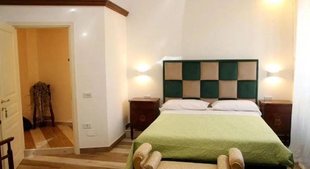 B&B Via Roma 16, Забронировать Отель Отели в центре Помпеи, в центре