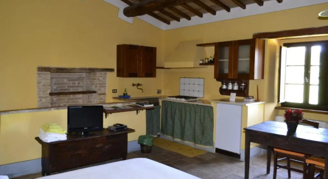 Locanda Rovicciano, Book Hotel Castel Ritaldi Umbria