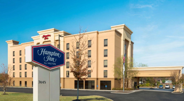 Hampton Inn Knoxville-East, Забронировать Отель Ноксвилл Теннесси