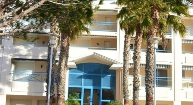 Apartment with 2 Bedrooms in Le Lavandou, with Shared Pool, Enclosed Garden And Wifi - 350 M From the Beach