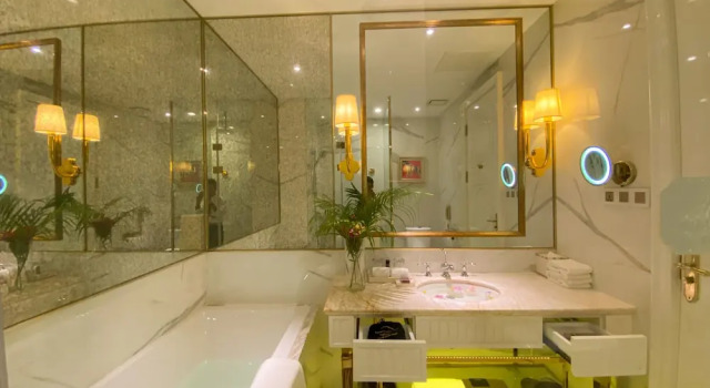 Двухместный номер Superior с видом на город Ramada by Wyndham Sihanoukville Xinhaohui Palace