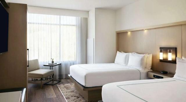 Четырёхместный номер Standard The Eddy Hotel Tucson, Tapestry Collection By Hilton