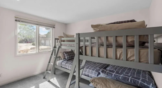 Cozy Condo - Stay for 9, Забронировать Апартаменты/квартира Апартаменты Сент-Джордж, рядом с Гольф клуб "Корал Каньон", Апартаменты/квартира