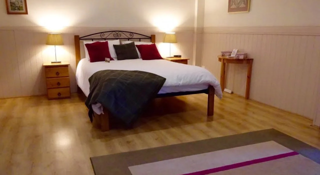 Lagoon Pocket Bed and Breakfast, Buchen Sie Hotel Hotels in Queensland mit Parkplatz, Parkplätze