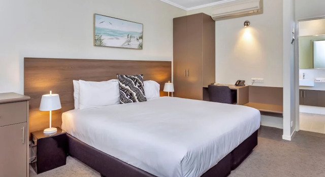 New Haus by Hougoumont Hotel, former Bannister 22, Book Hotel Hotels in Perth CBD with Breakfast, Breakfasts