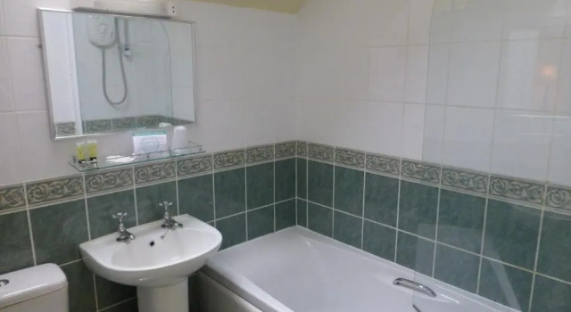 Семейный номер Standard The Atherstone Red Lion Hotel