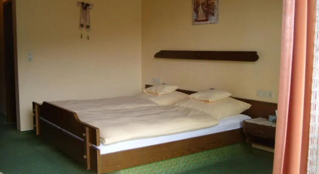 Habitación doble Estándar con balcón Pension Williams