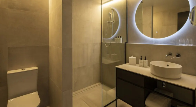 Четырёхместный номер Standard The Mayfair