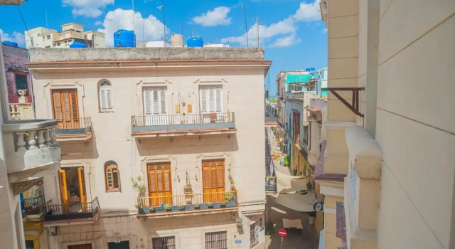 Privado Apartamento con balcón Habana, Забронировать Апартаменты/квартира Гавана Гавана, рядом с Старая площадь