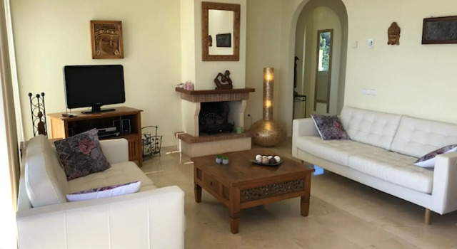Sea-view holiday home in Altea Hills with private pool