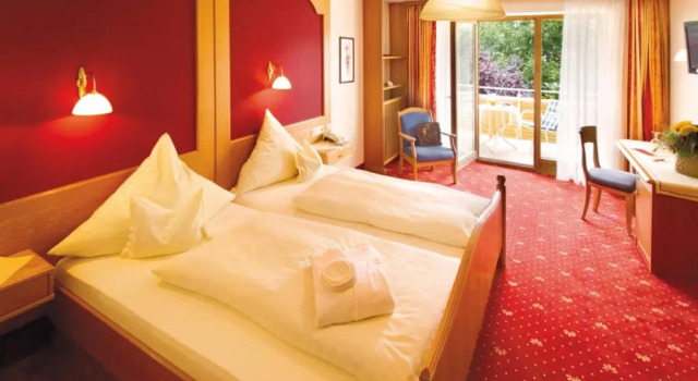 Двухместный номер Standard с балконом Hotel Astoria - Alexandra Krämer eK