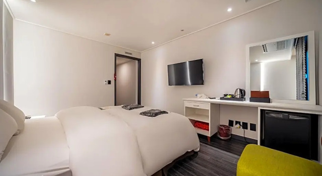 Номер Deluxe Hotel Kabo Pyeongtaek