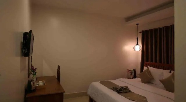 Номер Standard с балконом Holy Angkor Hotel