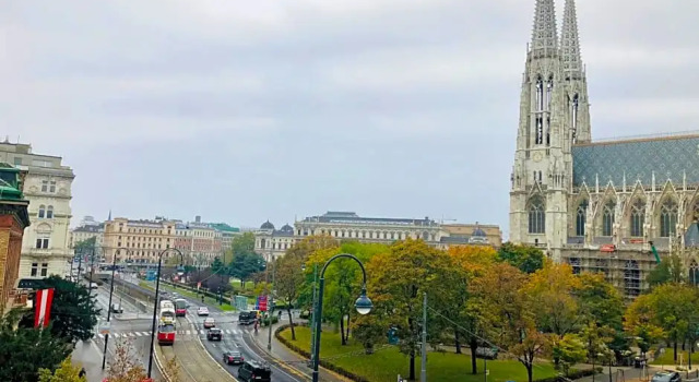Номер Superior с балконом Hotel Pension Baron am Schottentor