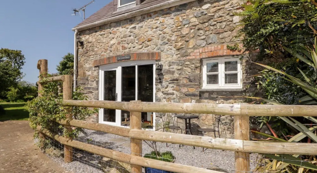 The Coach House, Забронировать Дом для отпуска Вулфс Касл Южный Уэльс