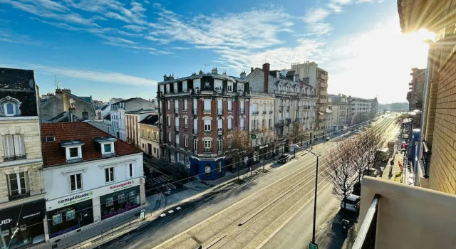 Апартаменты L Appart R Mois Balcon Centre-ville