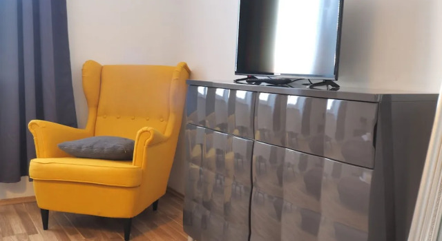 Апартаменты Captain Emo City Apartments