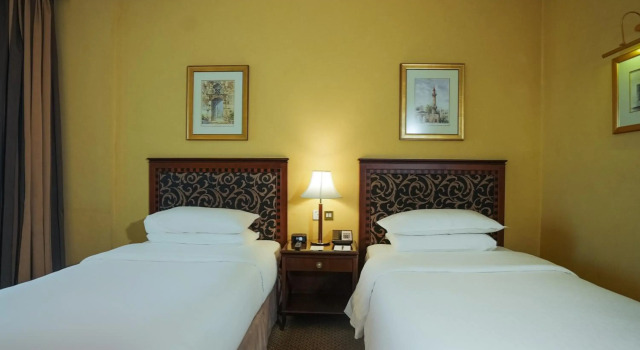 Sheraton Dammam Hotel & Towers, Book Hotel Dammam Eastern Province