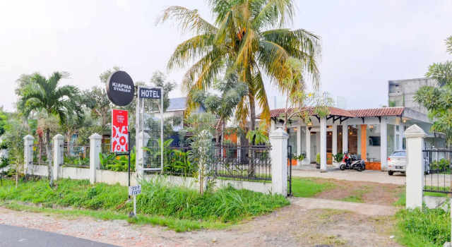 Люкс OYO 90397 Kiapma Syariah Hotel