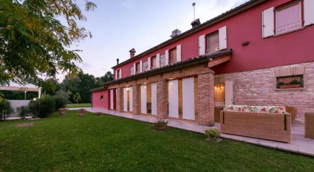 CASCINA MARIANNA 12&4, Emma Villas, Rezervovat Hotel Fossombrone Marche
