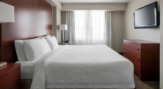 Люкс Residence Inn by Marriott Downtown Long Beach