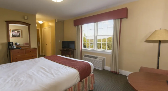 Двухместный номер Standard с видом на реку Cumberland Falls State Resort Park