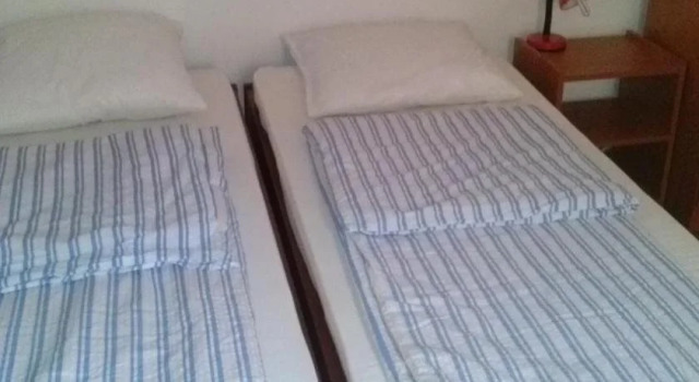 Guesthouse Daniel, Varaa Hotelli Oradea 