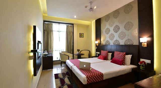 Hotel Surya Plaza