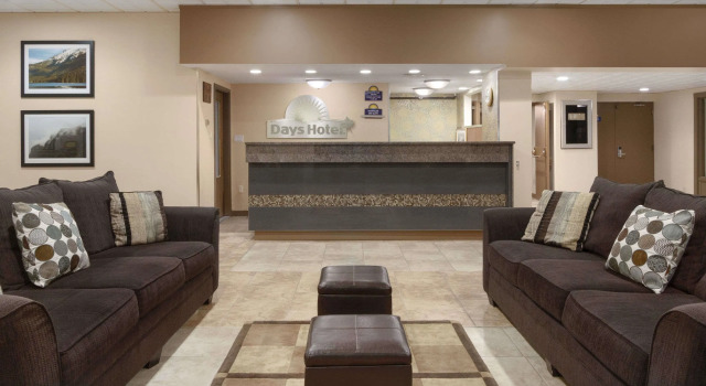 Ramada Whitehorse, Rezervovat Hotel Hotely v Whitehorse s parkováním, Parkování