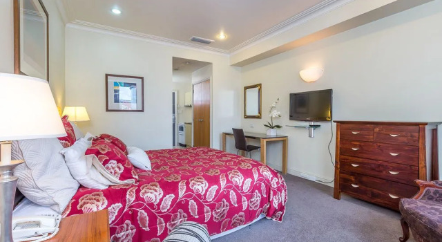 Contemporary Auckland Getaway