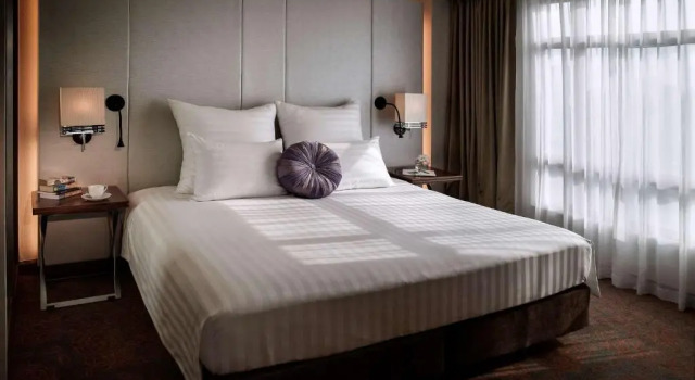 Executive Lounge Access Double Suite Pullman Hanoi - Accor Group