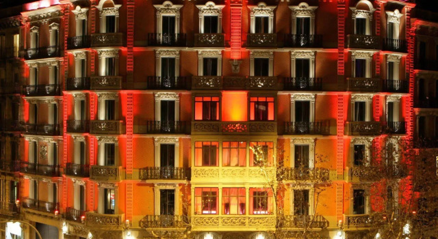 Cram Hotel