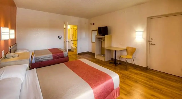 Номер Deluxe Motel 6 Niantic, CT - New London