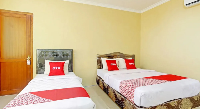 Номер Superior RedDoorz At Hotel Pakem Sari Kaliurang