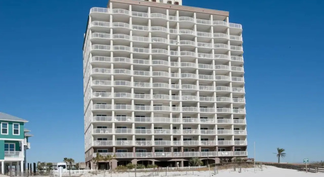 Gulf-front Getaway W/ Pools & Private Balcony 1 Bedroom Condo, Boek Appartement Gulf Shores 