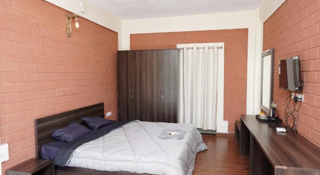Tea Leaf Stays by Brown Tree Resorts