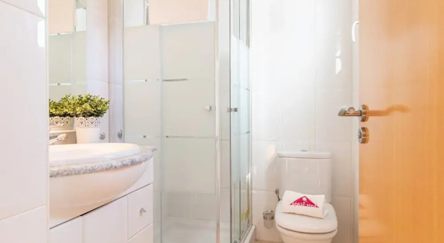 Вилла 3 Bedroom Villa in Roses Near the Beach