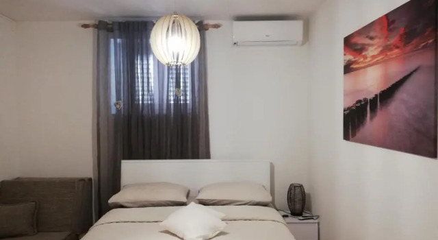 Студия Studio Apartman Lenka