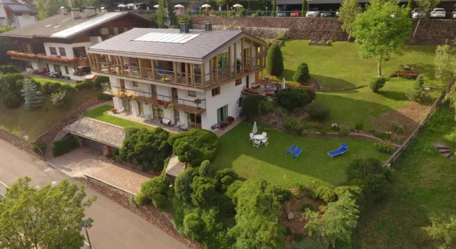 Апартаменты c 1 комнатой с видом на сад Residence Larciunei