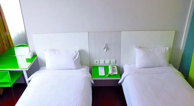 Двухместный номер Superior Everbright Ambon Hotel