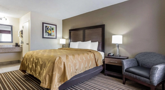 Двухместный номер Standard Quality Inn Aberdeen