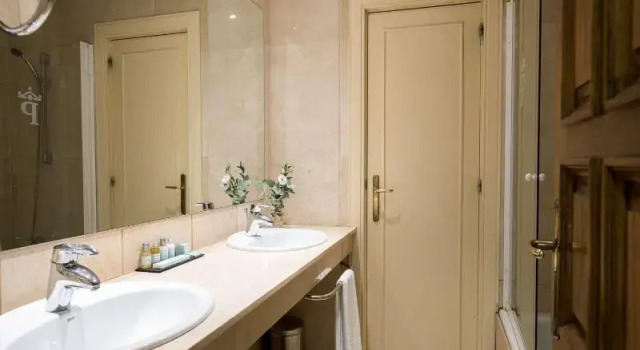 Двухместный номер Standard с балконом Parador de Cordoba