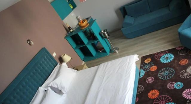 Полулюкс Deluxe Sangria Luxury Family