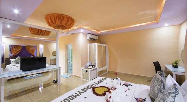 Люкс с красивым видом из окна Garden Flower Resort