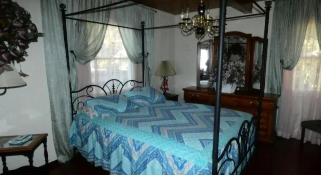 Baldwin's Retreat, Buchen Sie Hotel Clearlake Oaks Kalifornien