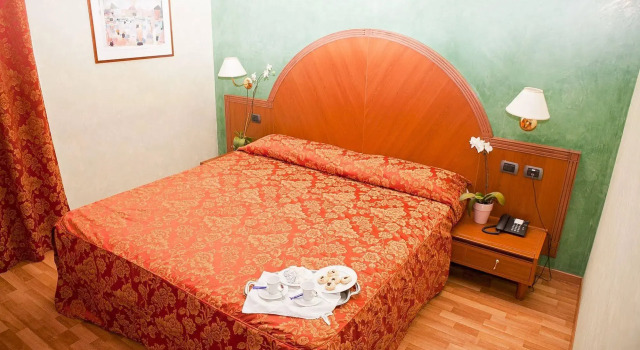 Hotel Edo, Book Hotel Vimercate Lombardy