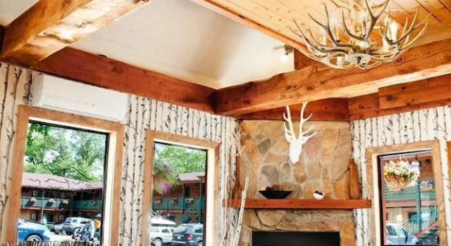 Bayshore Inn & Spa, Prenota Resort Waterton Park Alberta