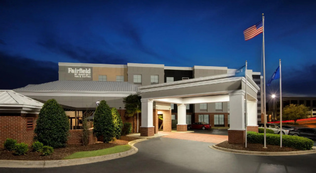 Кровать в общем номере Fairfield Inn & Suites by Marriott Columbia Downtown