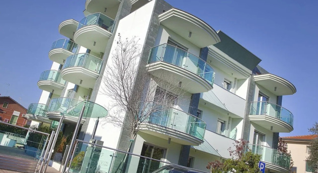 Residenza Villa Flores, Забронировать Вилла Коттеджи Беллария-Иджеа-Марина, Коттедж