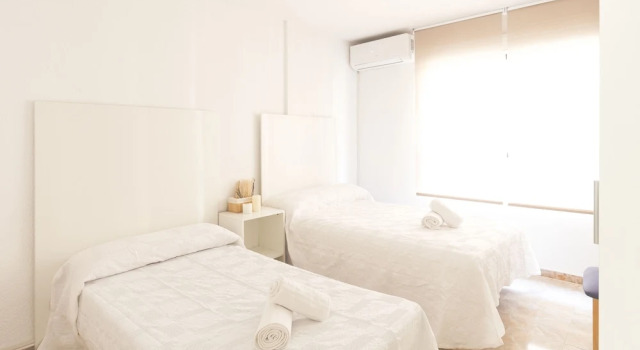 Surtrip Apartamentos - Tortola I, Забронировать Апартаменты/квартира Гранада Granada Province, рядом с Базилика Сан-Хуан-де-Диос